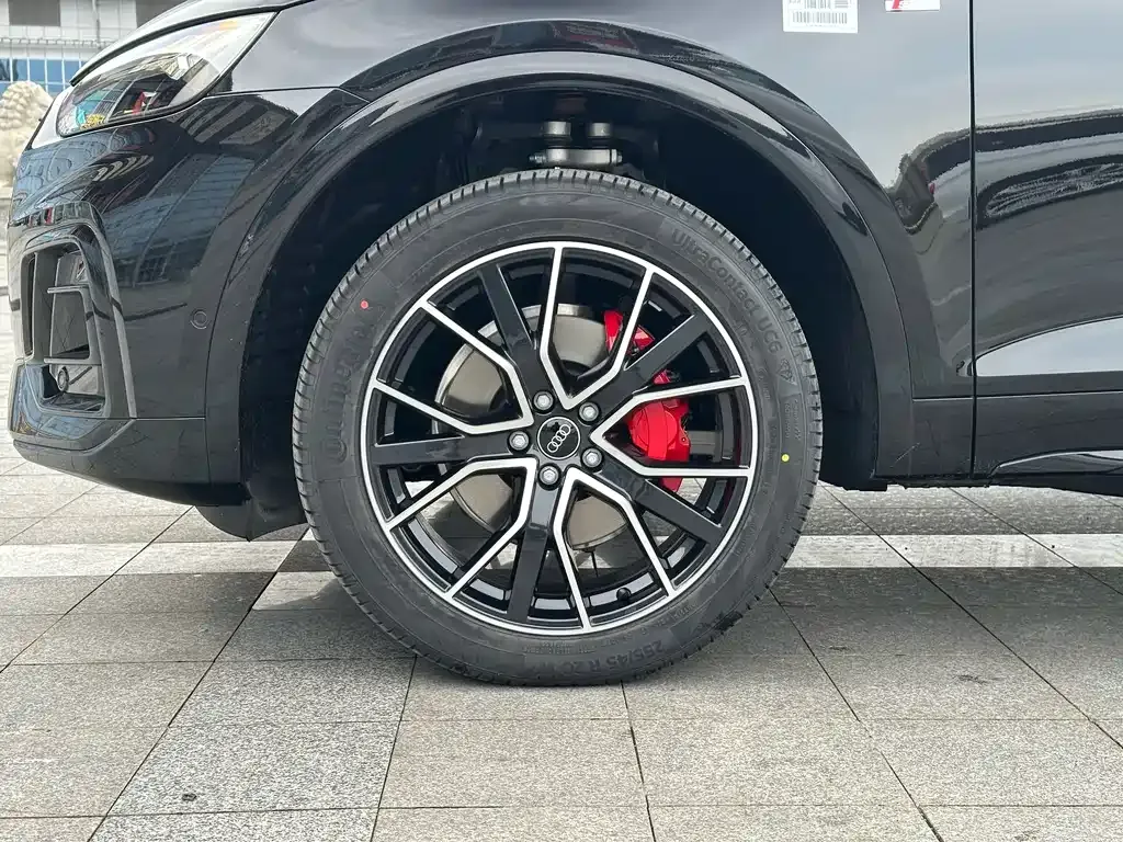 Audi Q5L 2025 из CN, фото 9