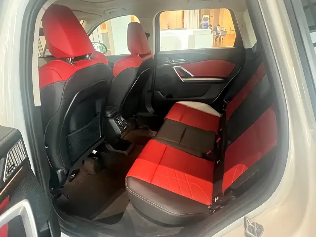 BMW X1 2024 из CN, фото 7