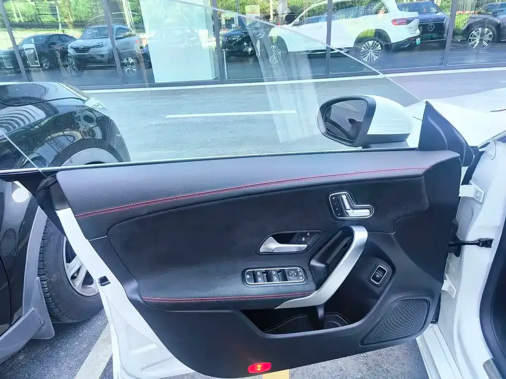 Mercedes-Benz CLA (Import) 2023 из CN, фото 7