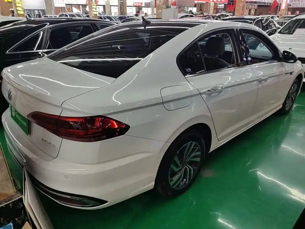 Volkswagen Bora 2024 из CN, фото 7