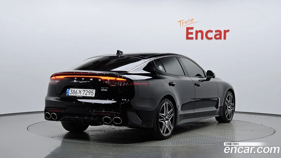 Kia Stinger 2021 из KR, фото 2