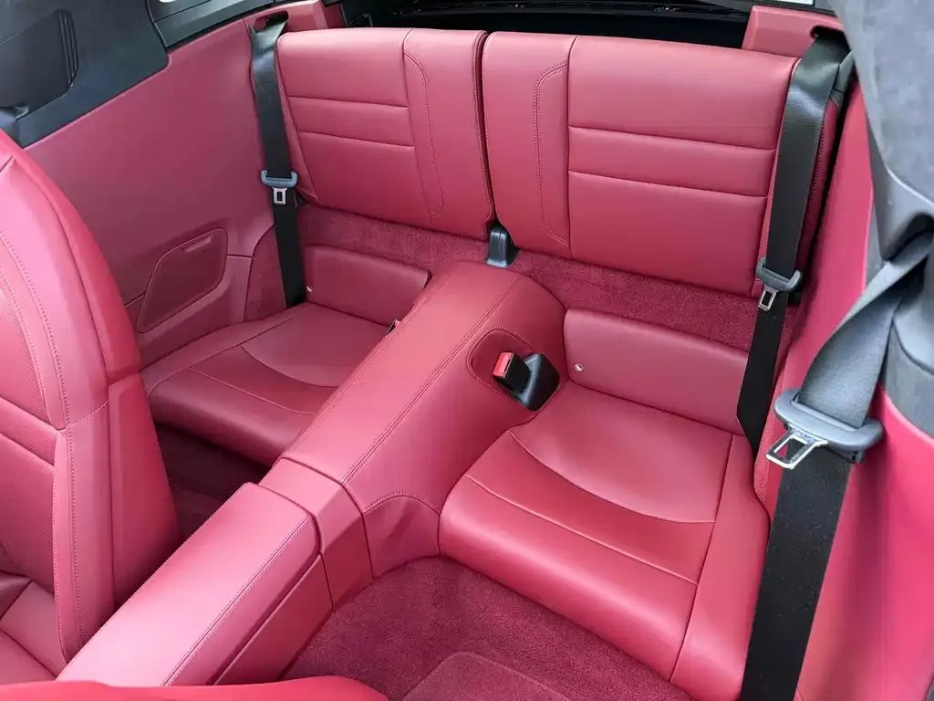 Porsche 911 2024 из CN, фото 7