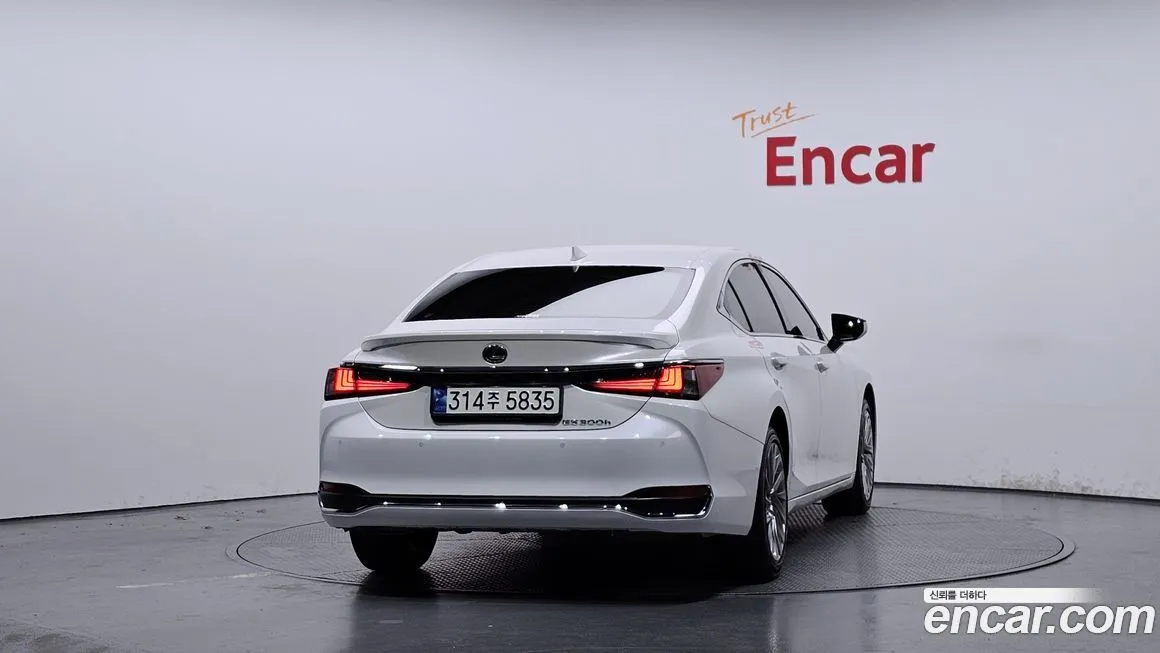 Lexus ES 2023 из KR, фото 4