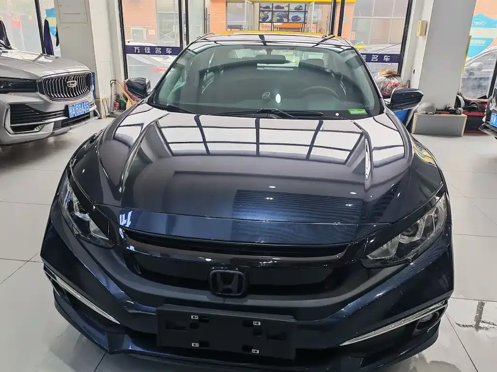 Honda Civic 2021 из CN, фото 2