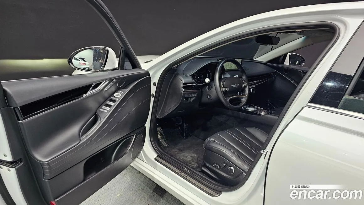 Genesis G80 — фото 10