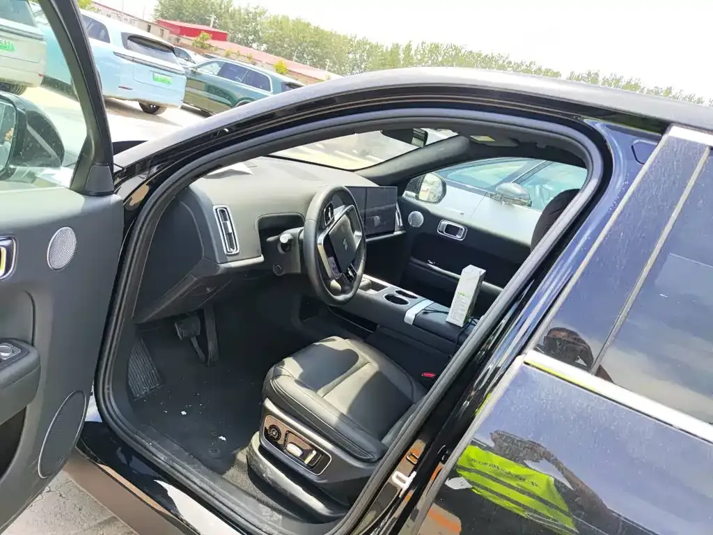 Li Auto L7 2024 из CN, фото 2