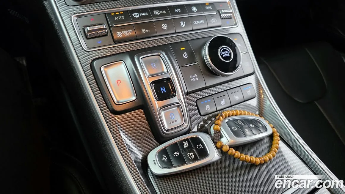 Hyundai Santafe — фото 9
