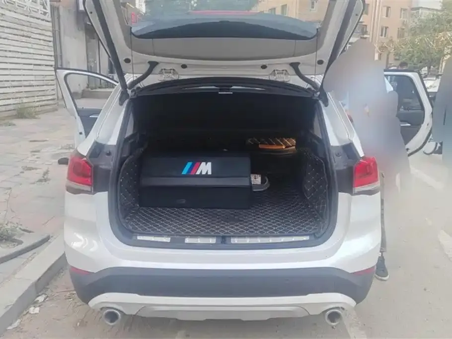 BMW X1 2021 из CN, фото 4