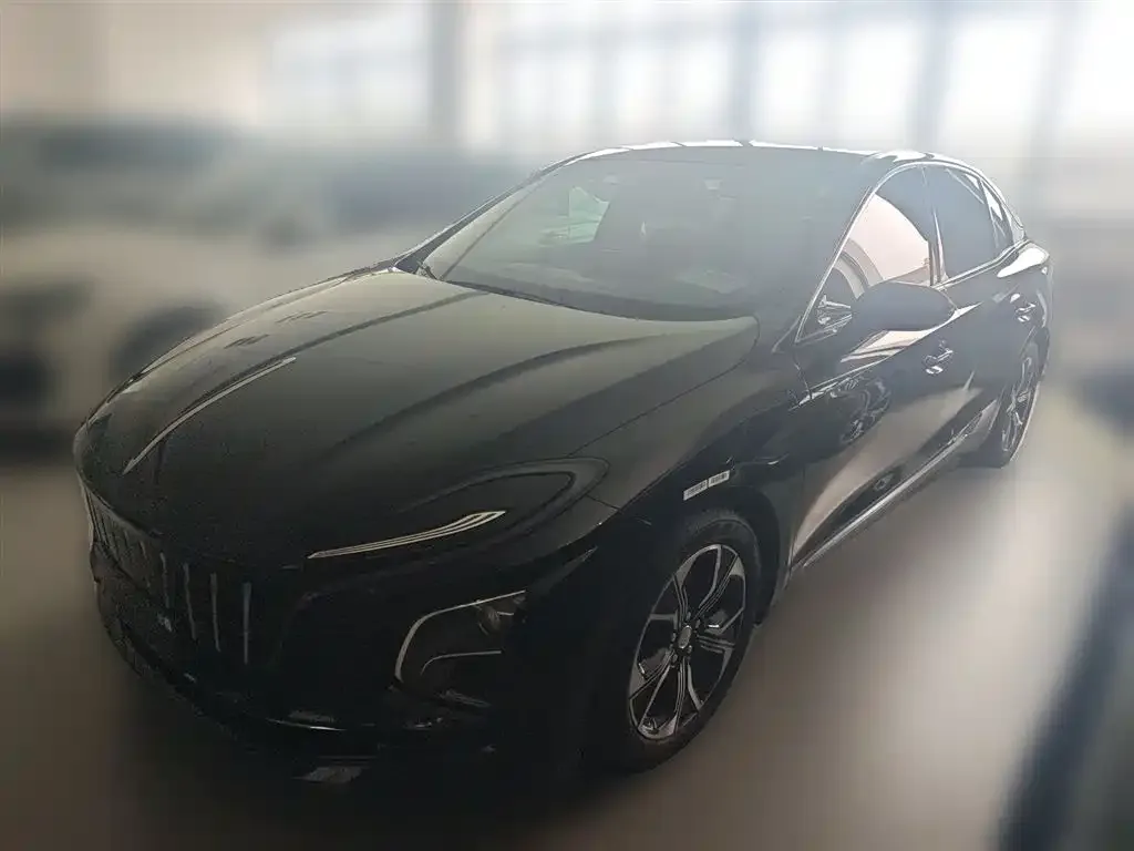 Hongqi E-QM5 2024 из CN, фото 1