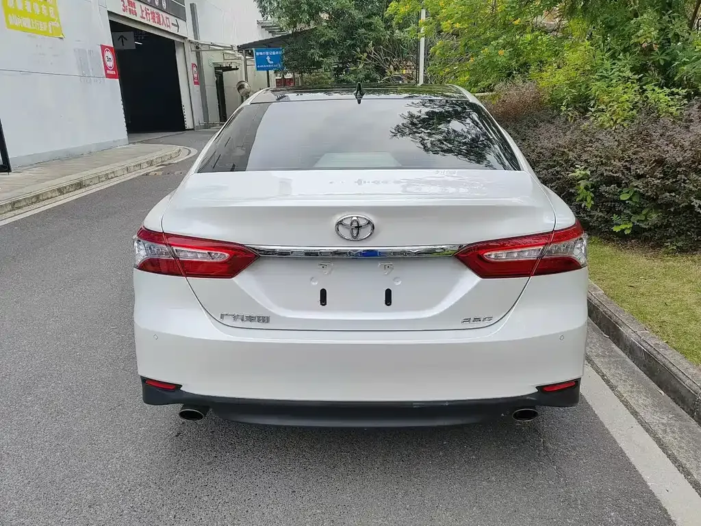 Toyota Camry 2021 из CN, фото 3