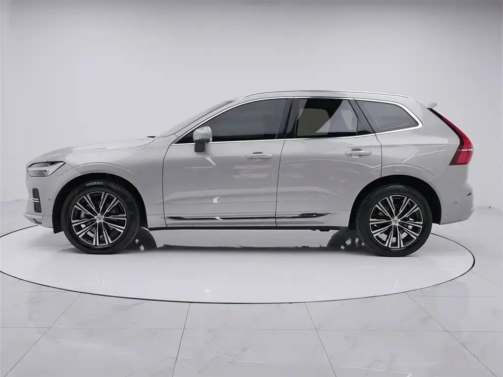 Volvo XC60 2021 из CN, фото 6