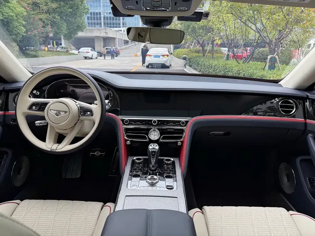 Bentley Flying Spur PHEV 2022 из CN, фото 4
