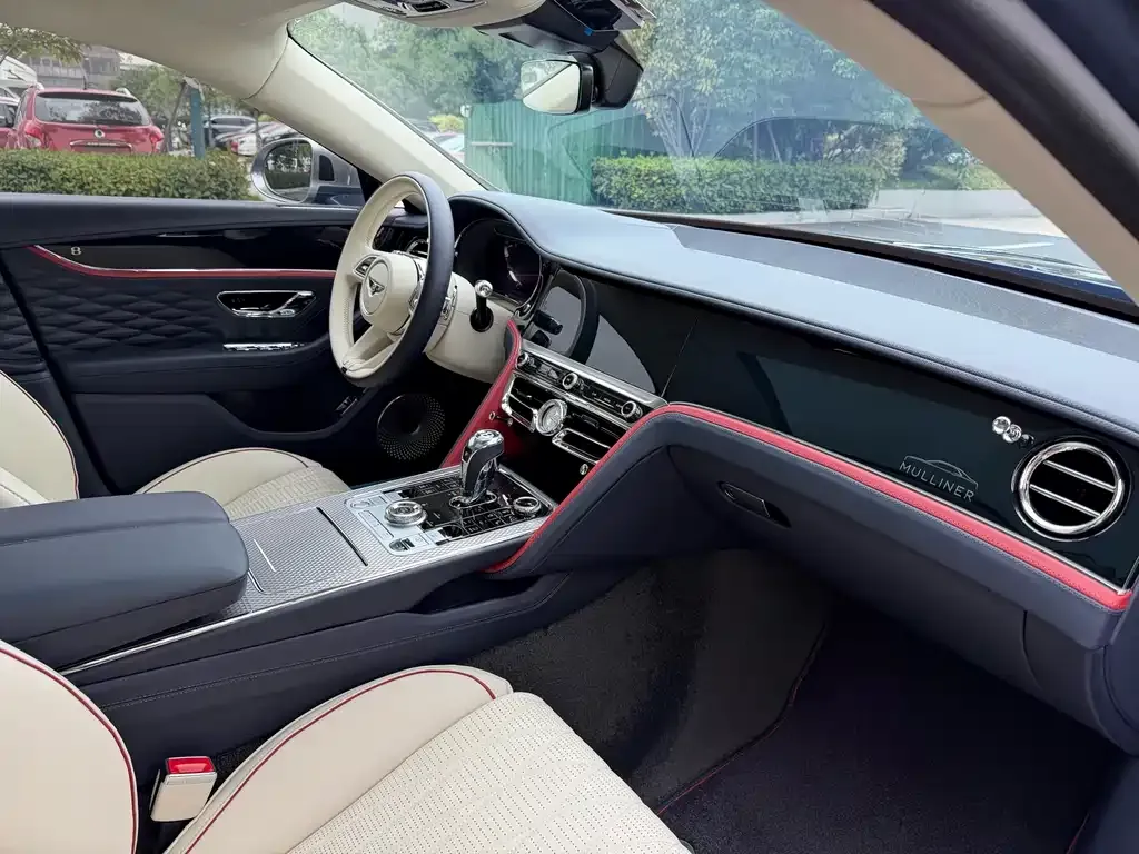 Bentley Flying Spur PHEV 2022 из CN, фото 5