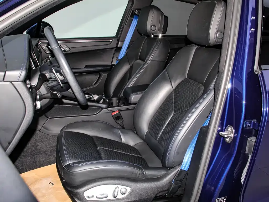 Porsche Macan 2022 из CN, фото 7