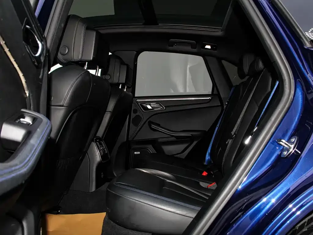 Porsche Macan 2022 из CN, фото 8