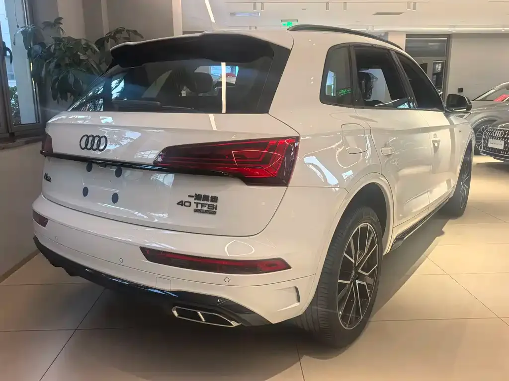 Audi Q5L 2025 из CN, фото 2