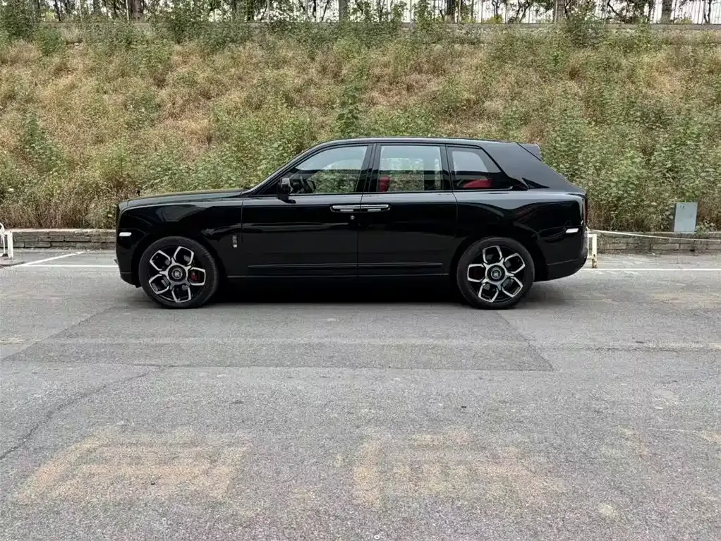 Rolls-Royce Cullinan 2022 из CN, фото 3