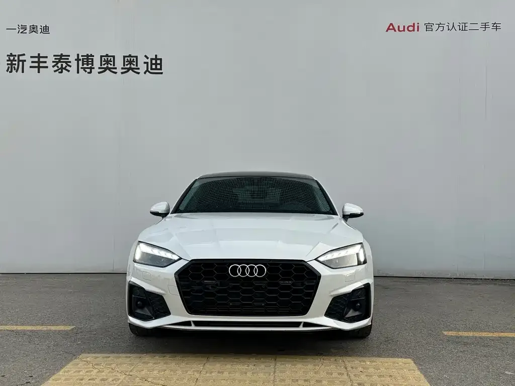 Audi A5 (Import) 2023 из CN, фото 2