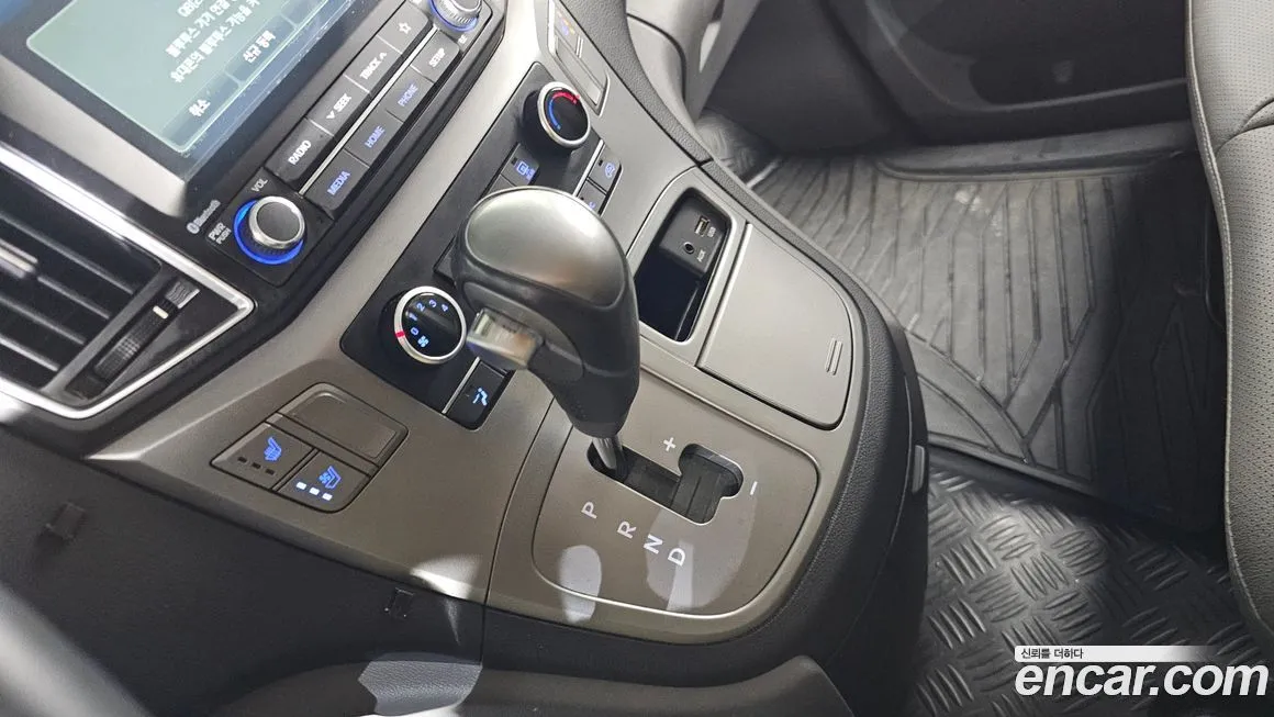 Hyundai Starex 2021 из KR, фото 9