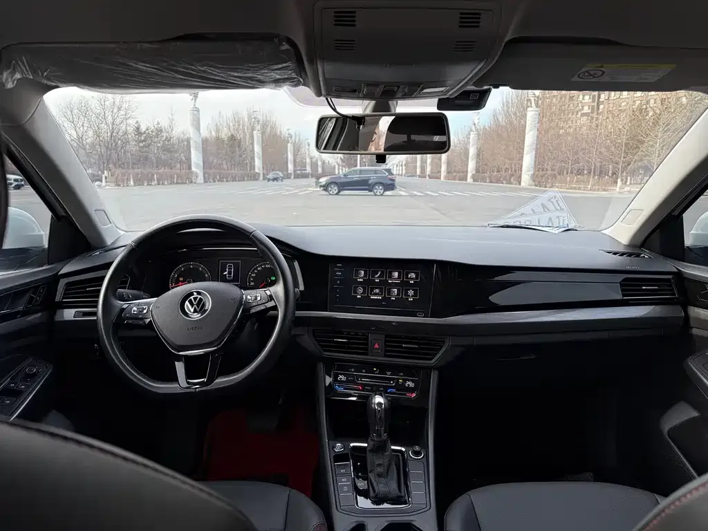 Volkswagen Bora 2022 из CN, фото 5