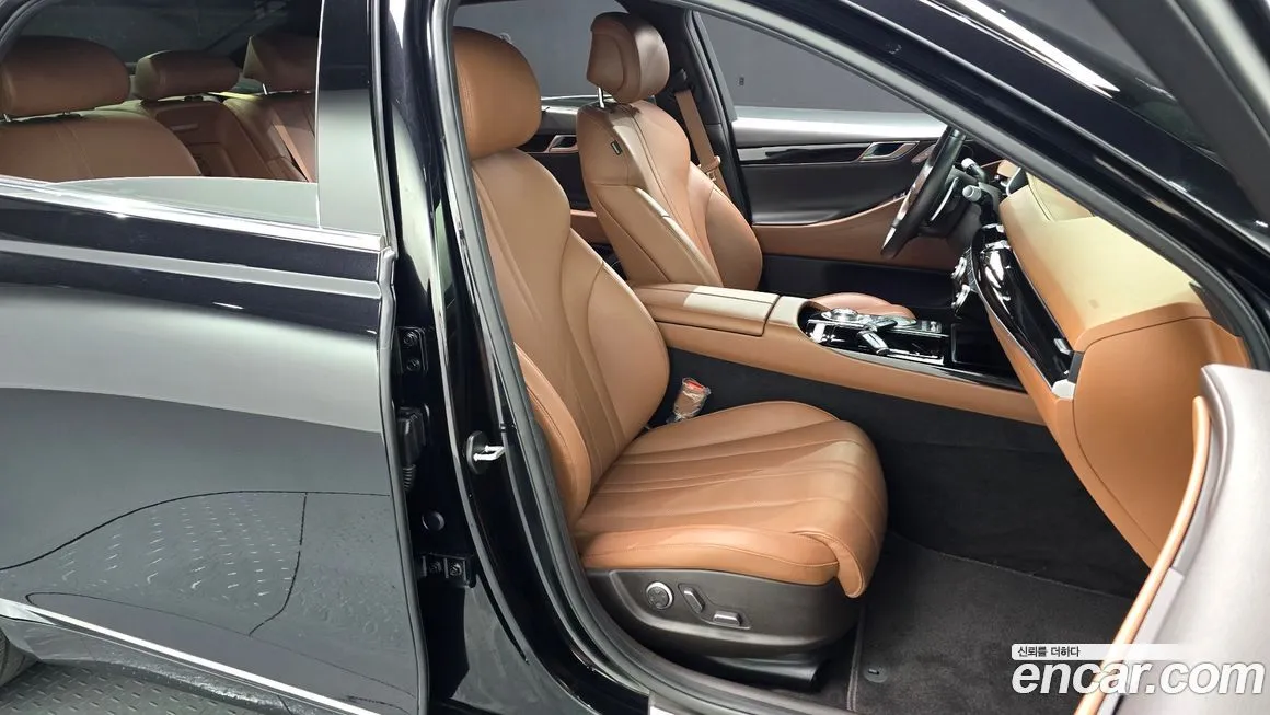 Genesis G80 — фото 10
