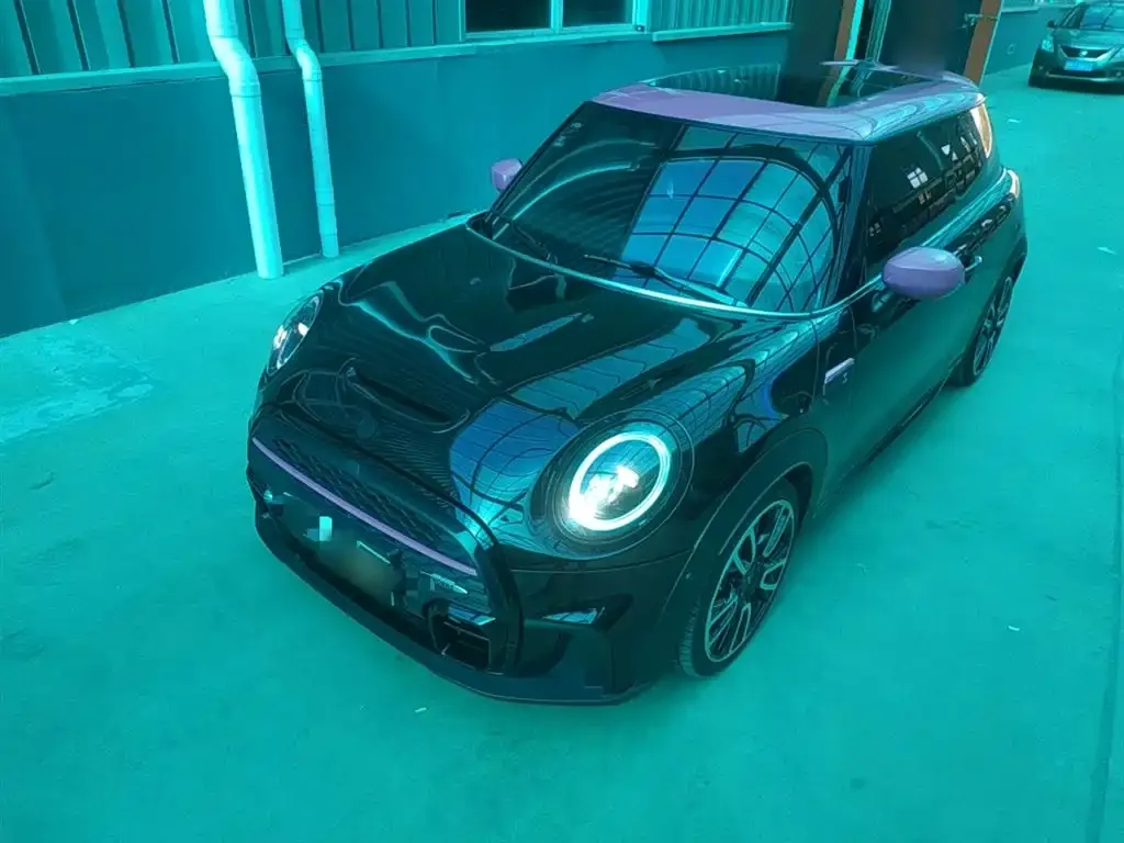 MINI Cooper (3-door) 2021 из CN, фото 2