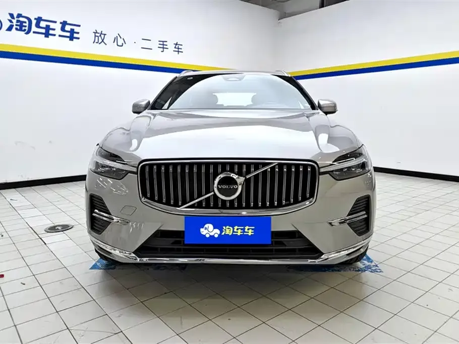 Volvo XC60 — фото 2