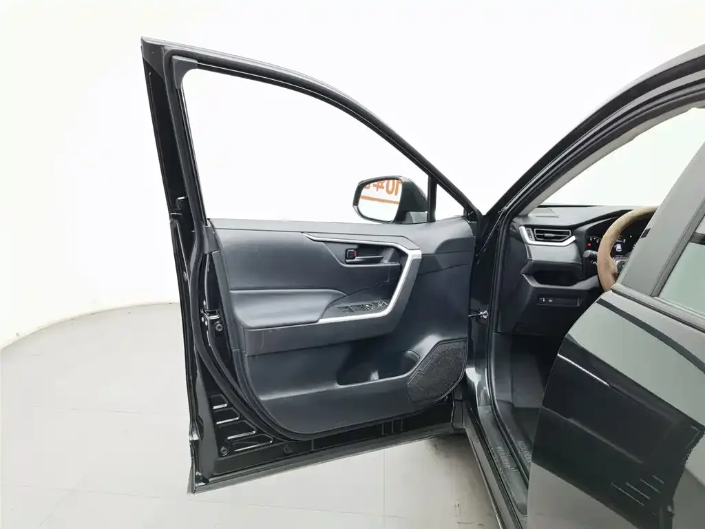 Toyota Wildlander 2025 из CN, фото 8