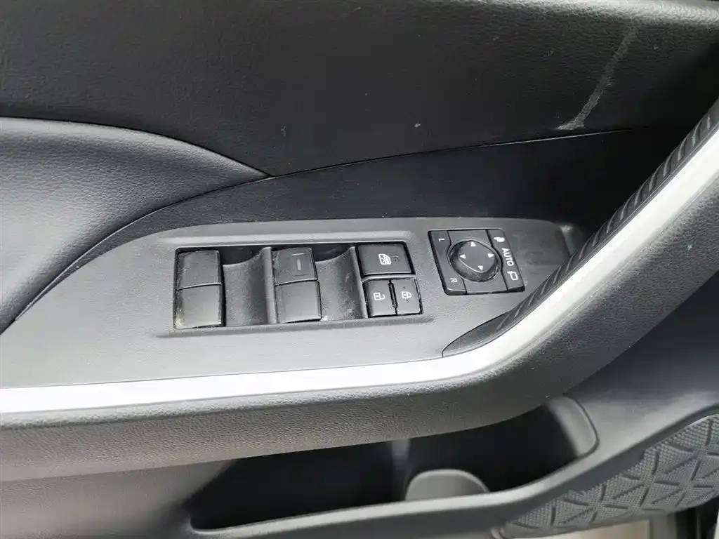 Toyota Wildlander 2025 из CN, фото 9