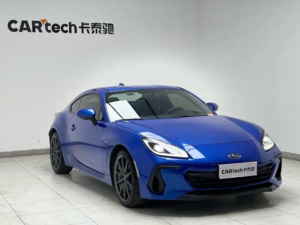 Subaru BRZ 2023 из CN, фото 7