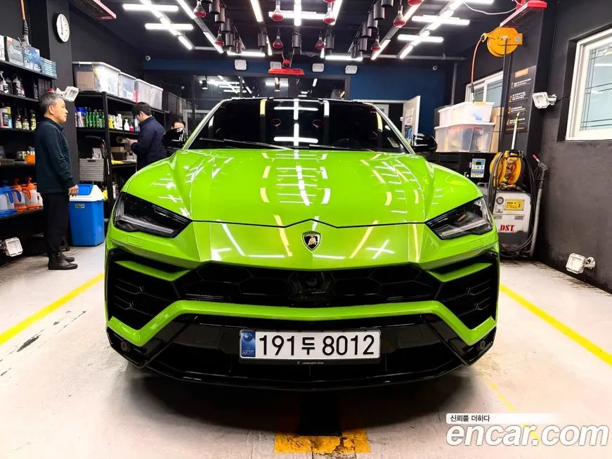 Lamborghini Urus 2021 из KR, фото 2