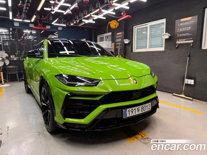 Lamborghini Urus 2021 из KR, фото 3