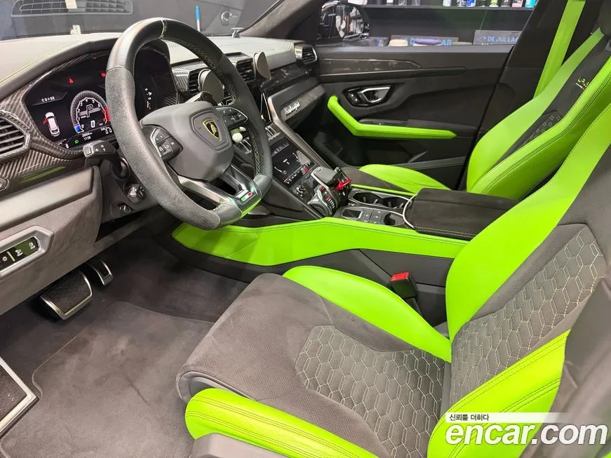 Lamborghini Urus 2021 из KR, фото 9