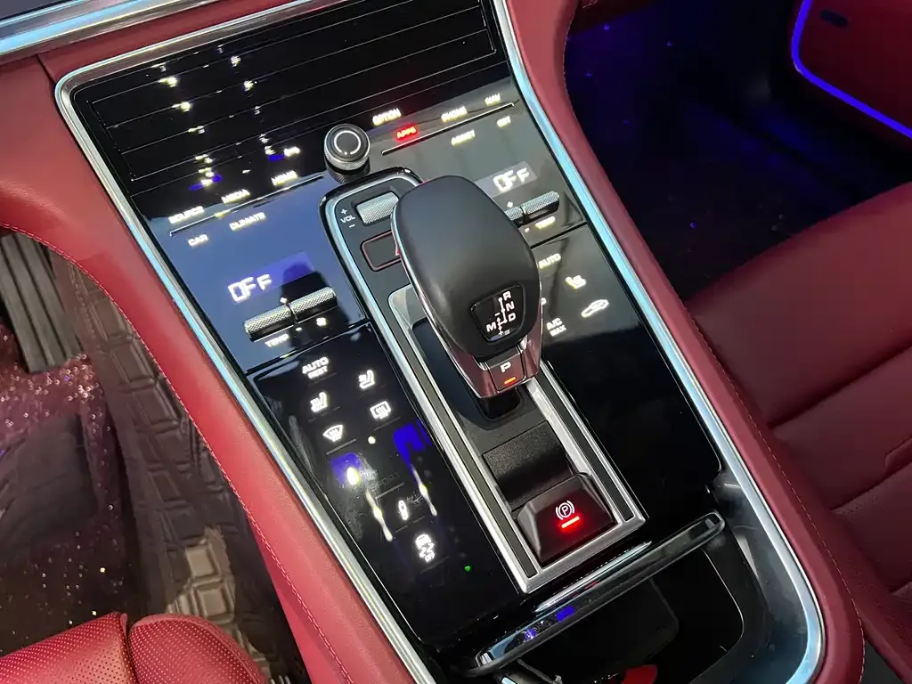 Porsche Panamera 2024 из CN, фото 7