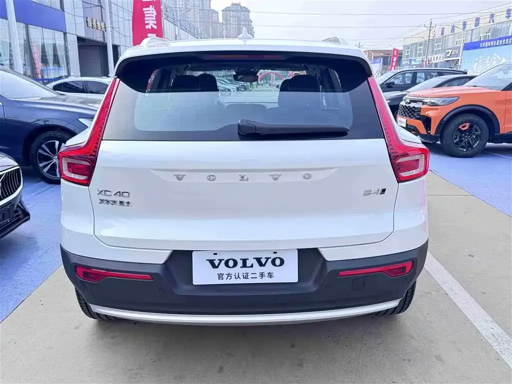 Volvo XC40 2024 из CN, фото 5
