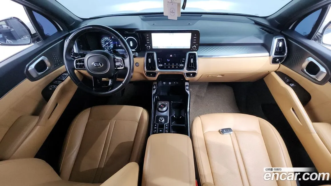 Kia Sorento — фото 7