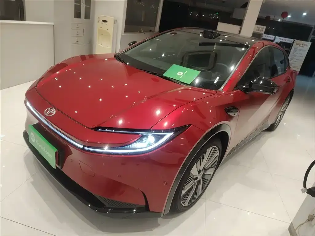 Toyota bZ5 2025 из CN, фото 1