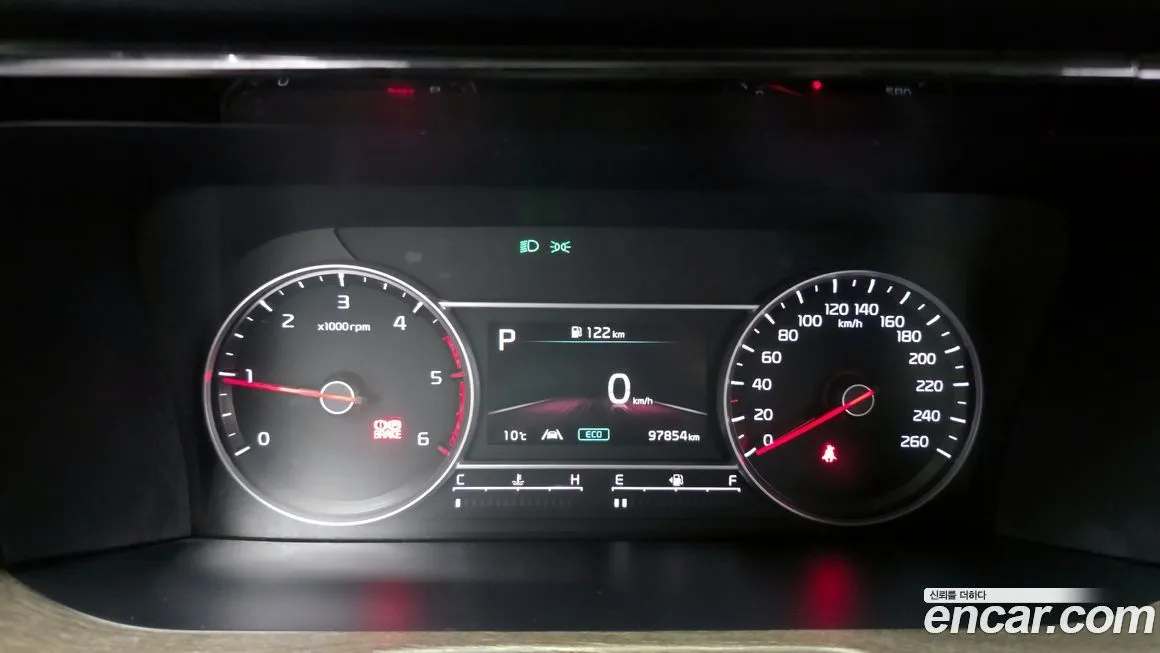 Kia Sorento — фото 8