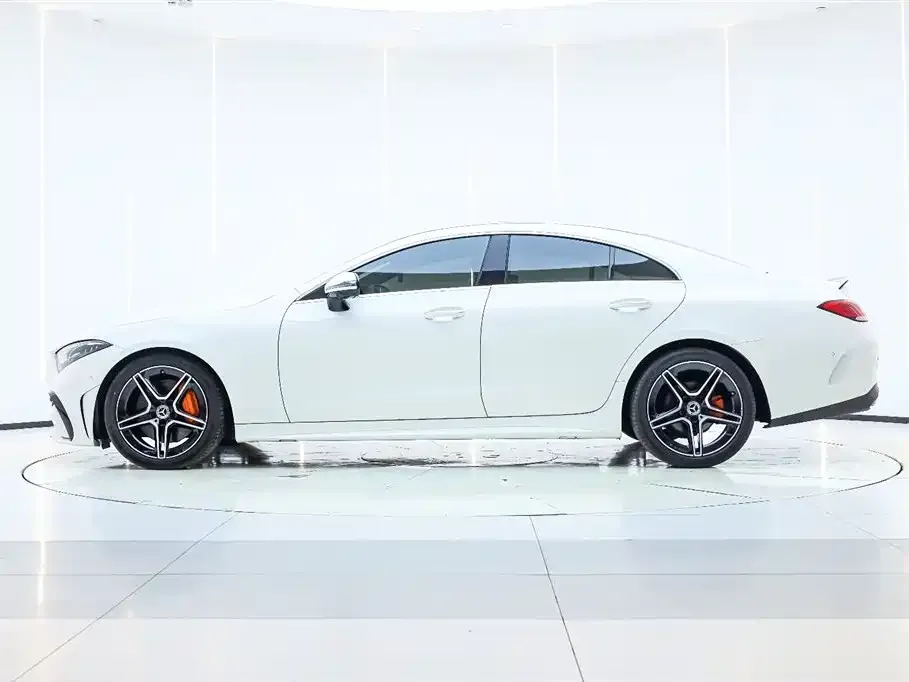 Mercedes-Benz CLS — фото 8