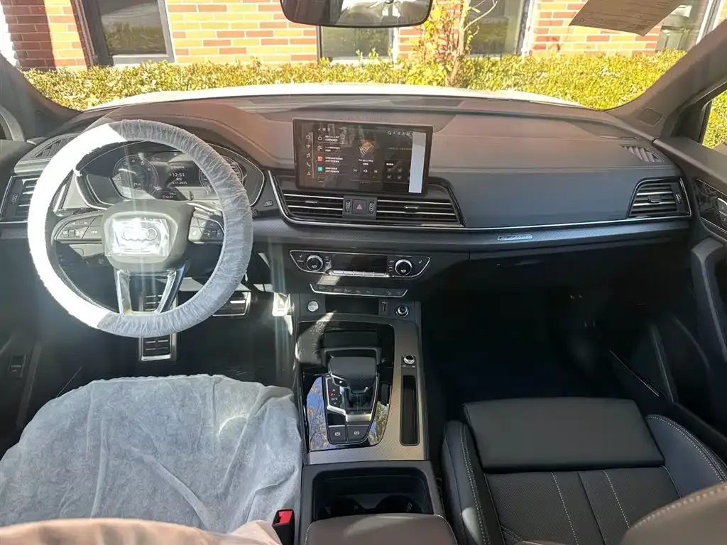Audi Q5L 2025 из CN, фото 9