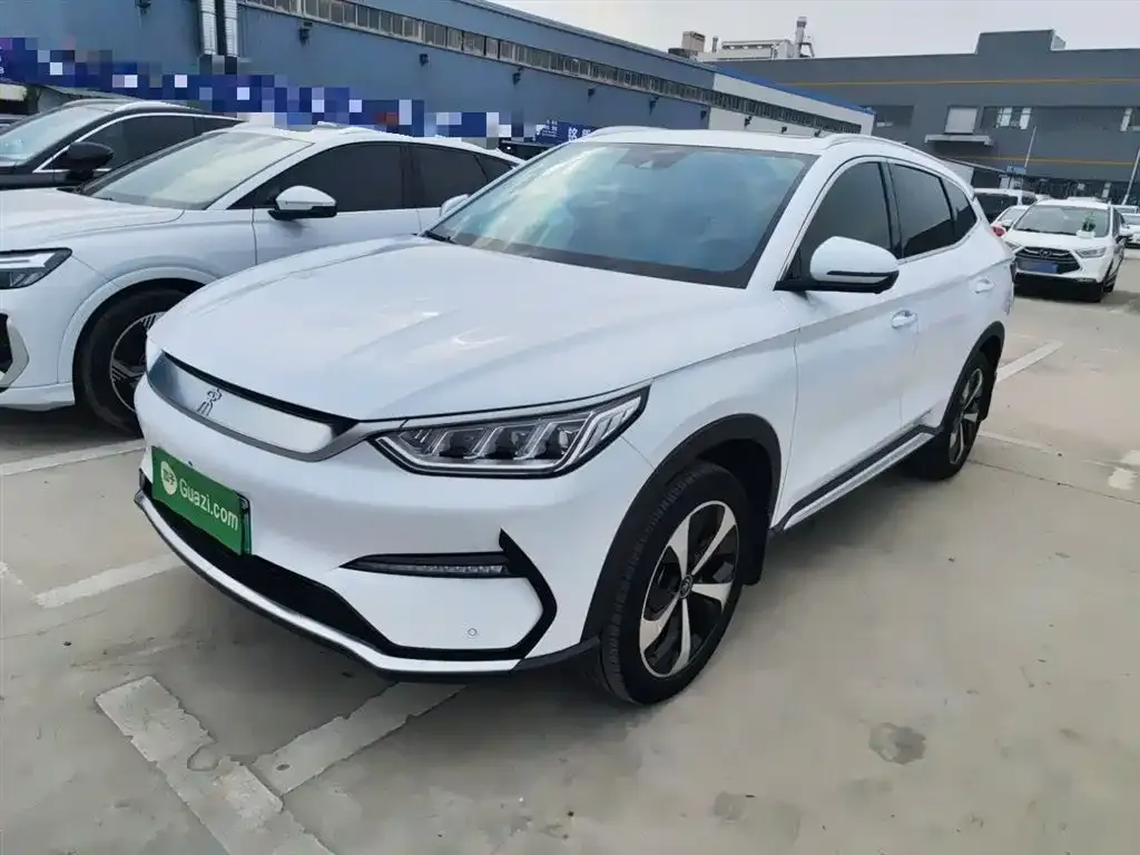 BYD PLUS New Energy — фото 1