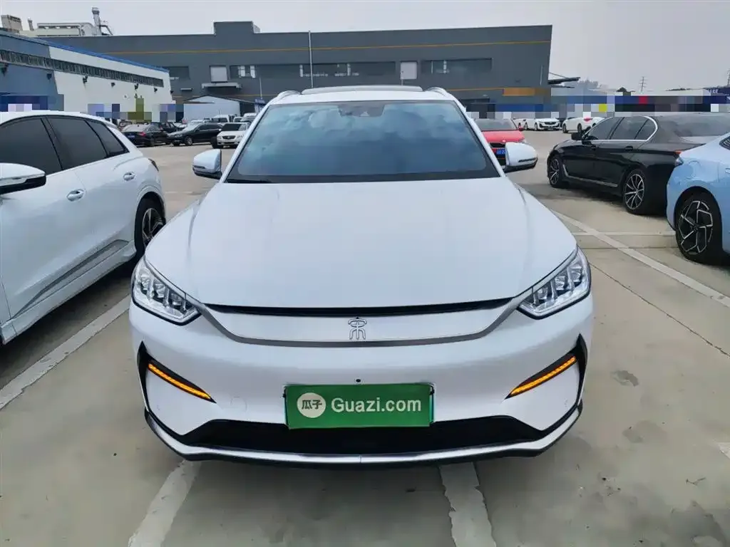 BYD PLUS New Energy — фото 3
