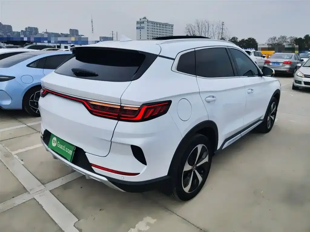 BYD PLUS New Energy — фото 7
