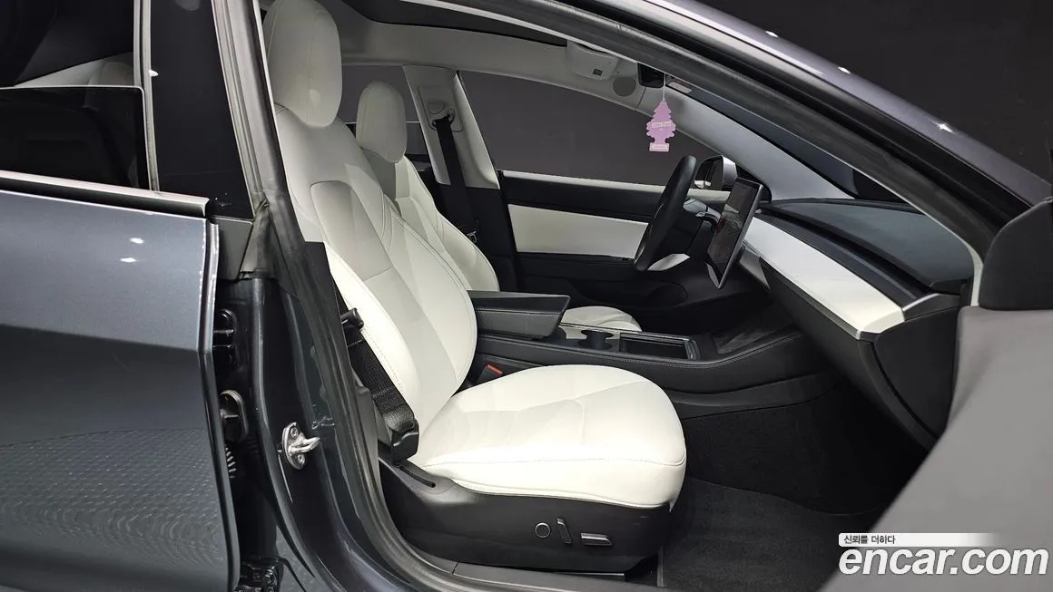 Tesla Model 3 2021 из KR, фото 10