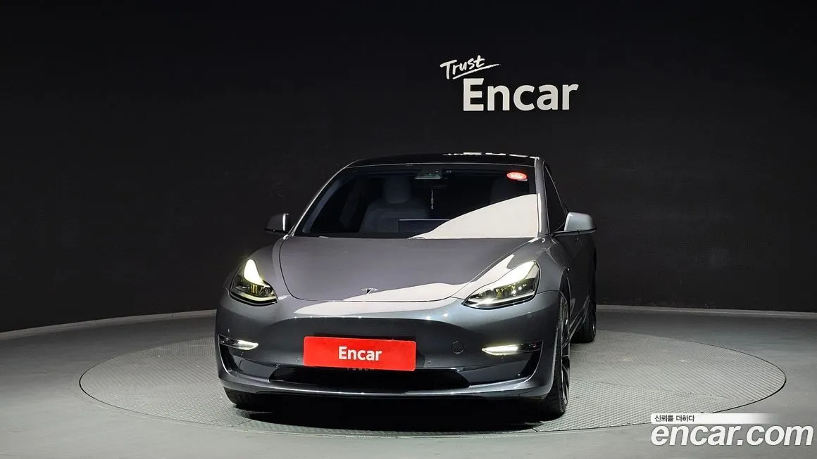 Tesla Model 3 2021 из KR, фото 3