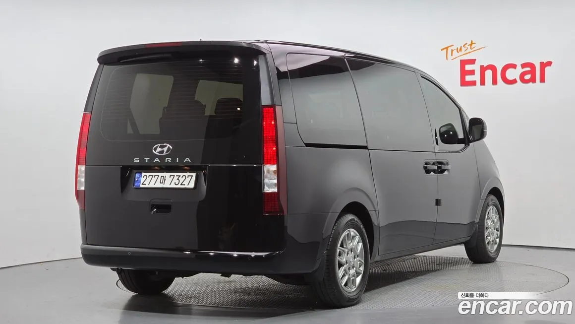 Hyundai Staria 2024 из KR, фото 2