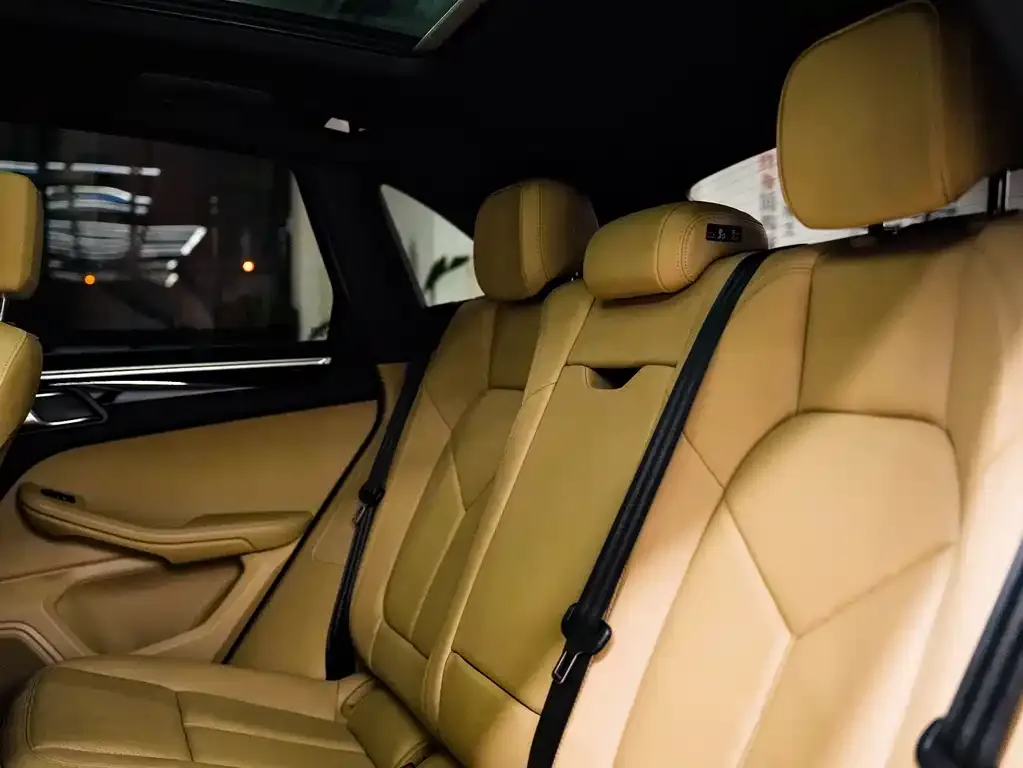 Porsche Macan 2021 из CN, фото 10