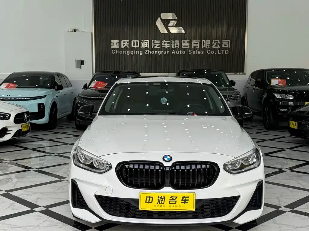 BMW 1 Series 2021 из CN, фото 3