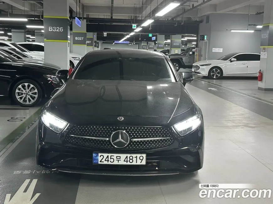 Mercedes-Benz CLS-Class — фото 1