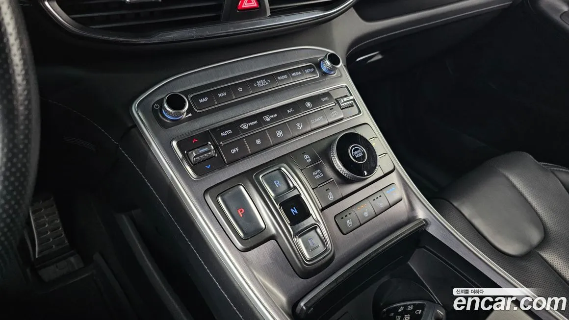 Hyundai Santafe — фото 9